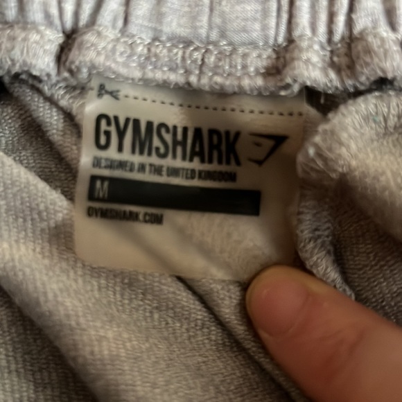 Grey shorts - Picture 3 of 3